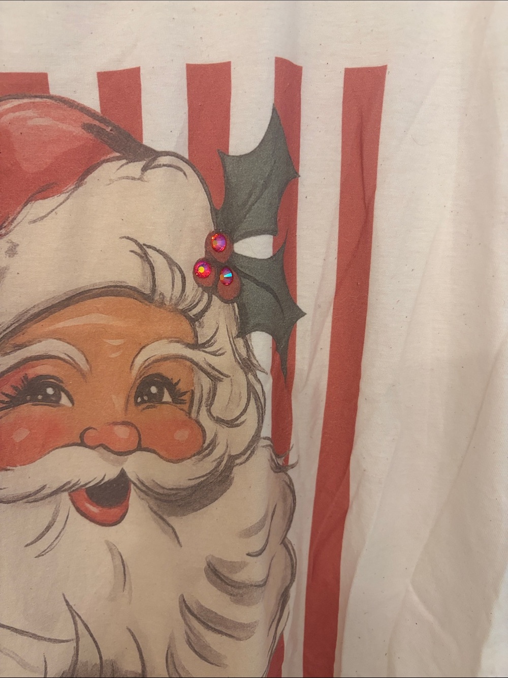 NWT Cream Santa Graphic Short Sleeve Tee - Picture 3 of 4